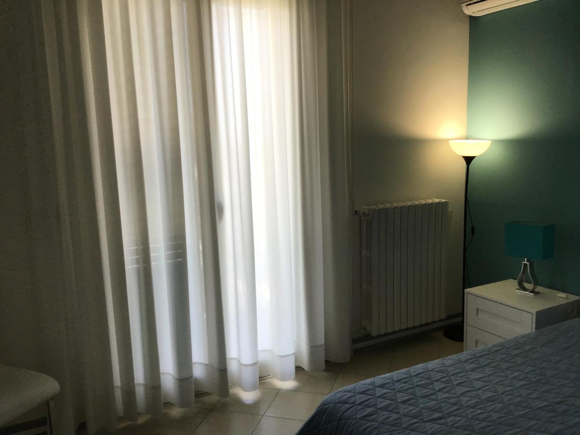 Kamar King dengan Balkon